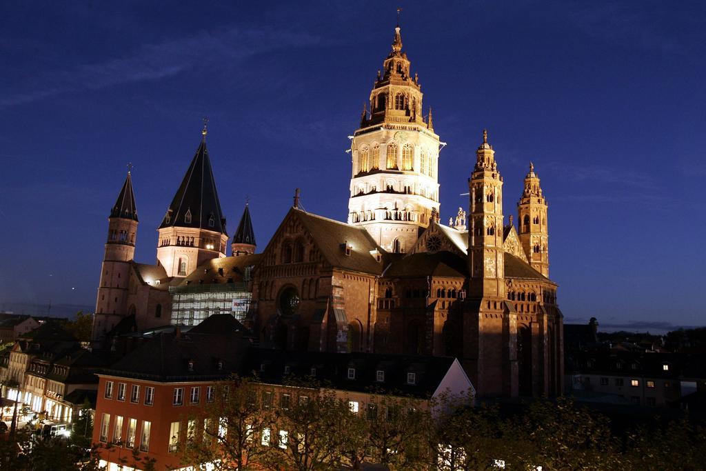 City-Hotel Neubrunnenhof Maguncia Exterior foto